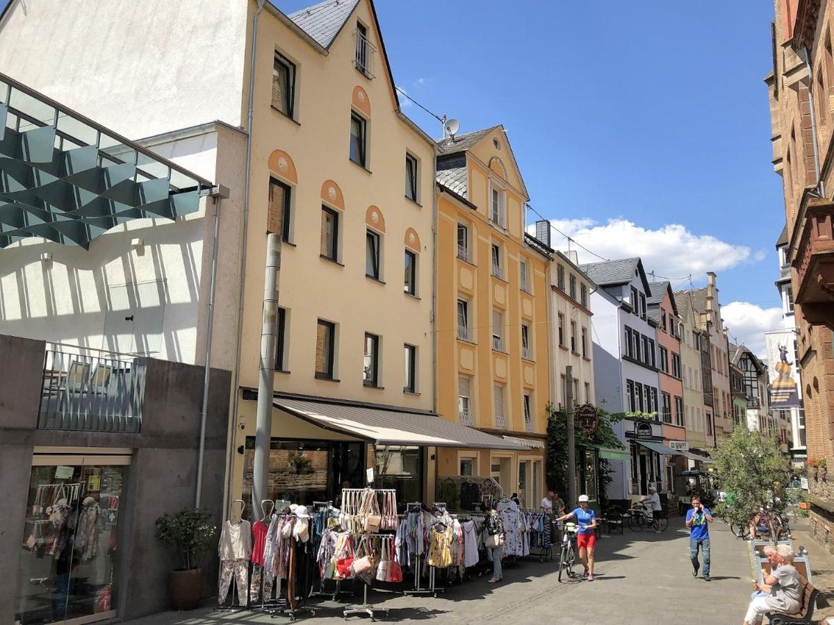 Ferienhaus Moselpromenade 摩泽尔河畔的泽尔 外观 照片